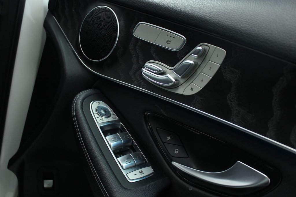 Used Mercedes-Benz GLC 2019 for sale - 77660245: Photo 6