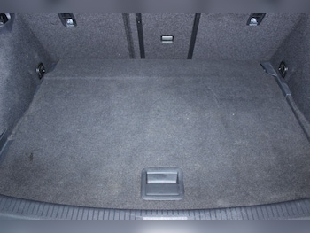 Used Volkswagen Golf 2017 for sale - 76273924: Photo