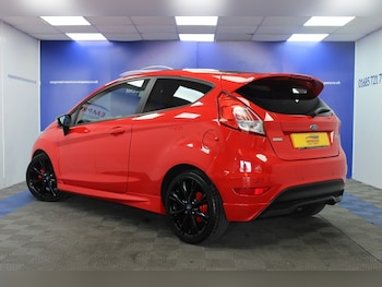 Used Ford Fiesta 2015 for sale - 79370429: Photo