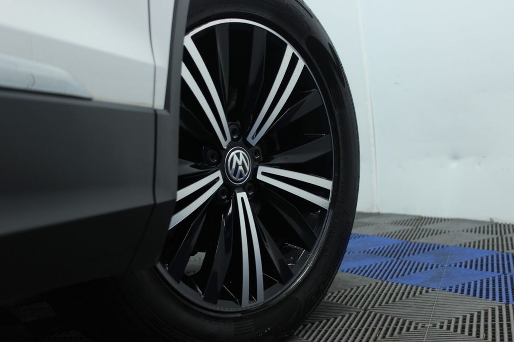 Used Volkswagen Tiguan 2018 for sale - 77427909: Photo 3