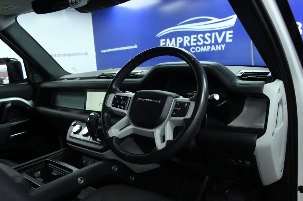 Used Land Rover Defender 2024 for sale - 76154515: Photo 7