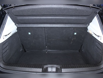 Used Renault Clio 2020 for sale - 76731157: Photo