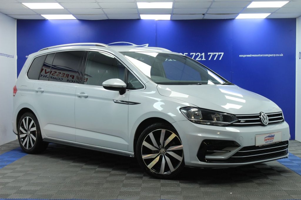 Used Volkswagen Touran 2018 for sale - 77157789: Photo 2