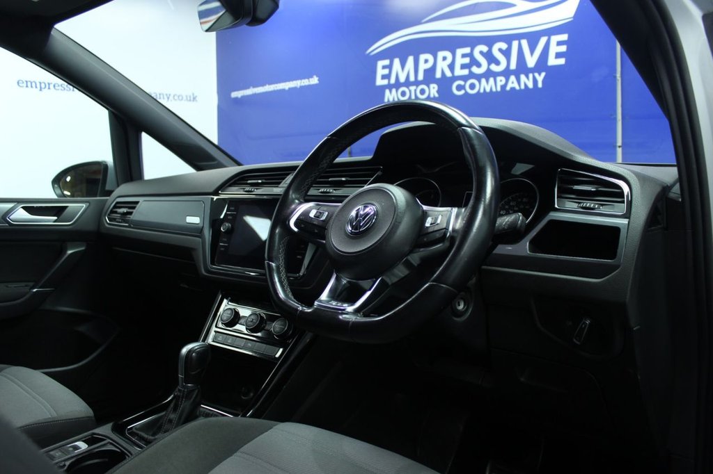 Used Volkswagen Touran 2018 for sale - 77157789: Photo 6