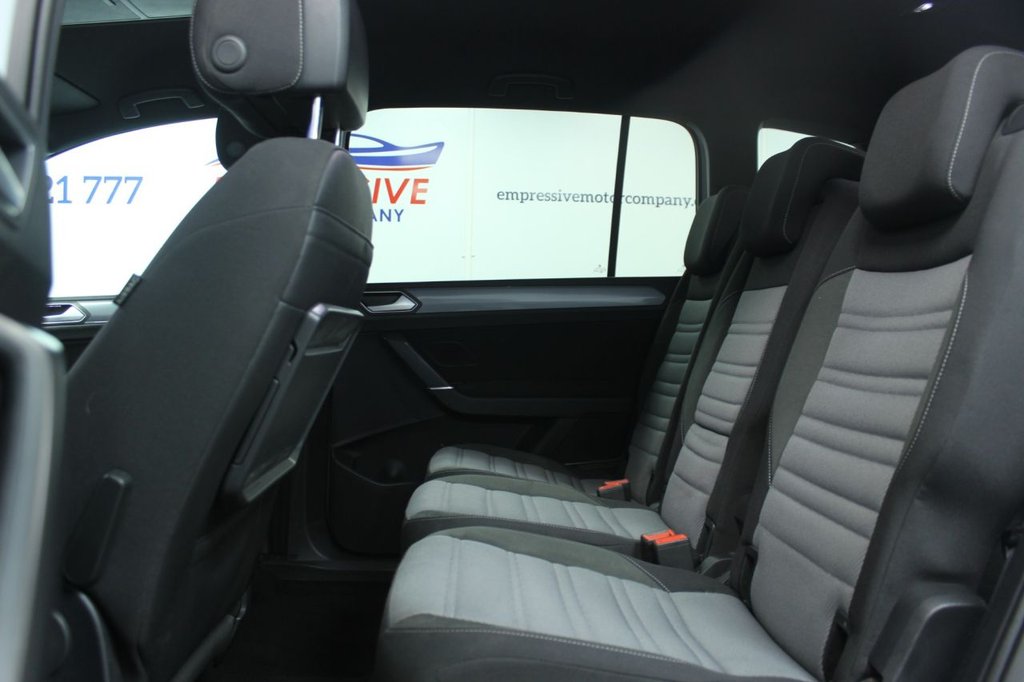 Used Volkswagen Touran 2018 for sale - 77157789: Photo 9