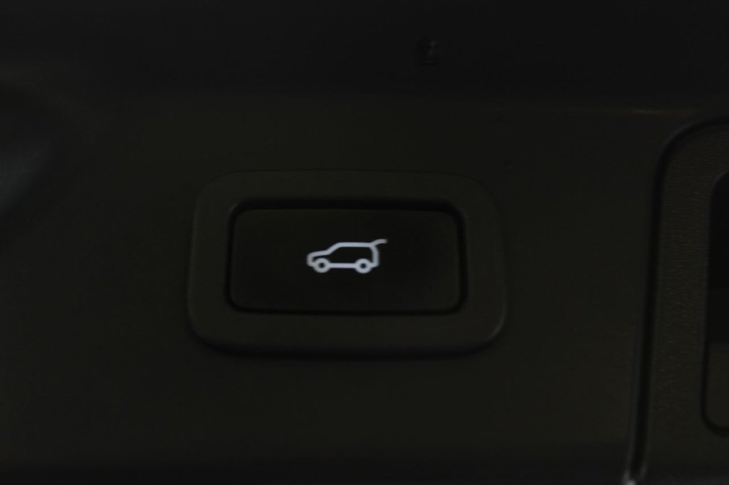 Used Land Rover Range Rover Velar 2020 for sale - 77685339: Photo 15