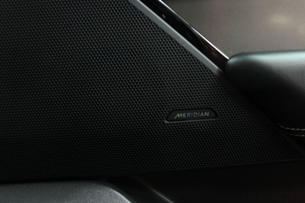 Used Land Rover Range Rover Velar 2020 for sale - 77685339: Photo 8