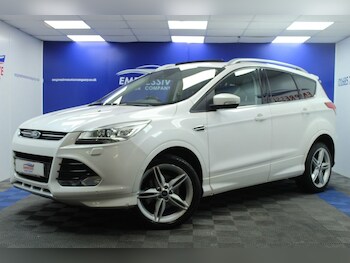 Used Ford Kuga 2015 for sale - 77263150: Photo