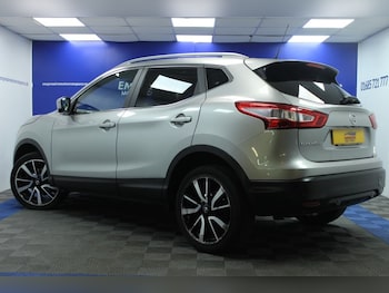 Used Nissan Qashqai 2017 for sale - 77332995: Photo