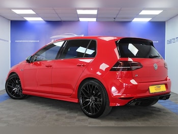 Used Volkswagen Golf 2014 for sale - 75451107: Photo