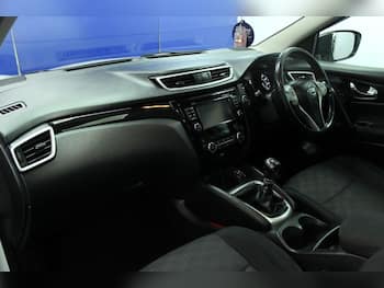 Used Nissan Qashqai 2016 for sale - 79795826: Photo