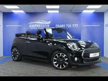 Used MINI Convertible 2019 for sale - 74800929: Photo