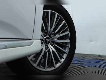 Used Mitsubishi Outlander 2020 for sale - 75248275: Photo