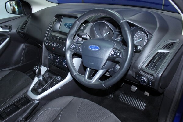 Used Ford Focus 2016 for sale - 74922404: Photo 6