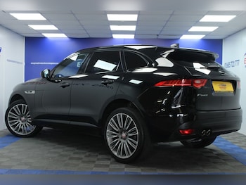 Used Jaguar F-Pace 2019 for sale - 76297079: Photo 3