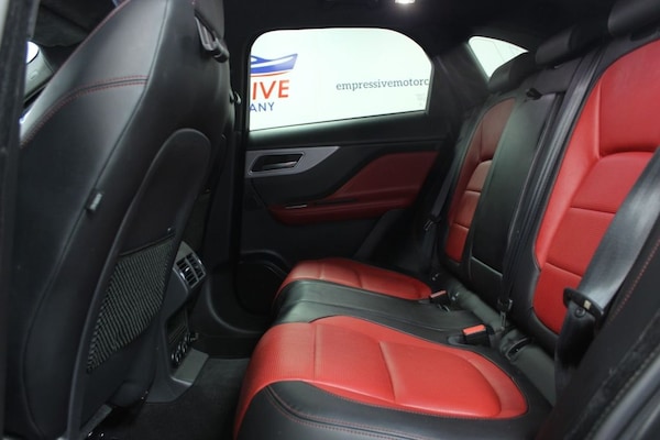 Used Jaguar F-Pace 2019 for sale - 76297079: Photo 9