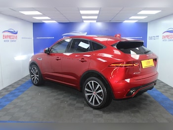 Used Jaguar E-Pace 2019 for sale - 76168449: Photo