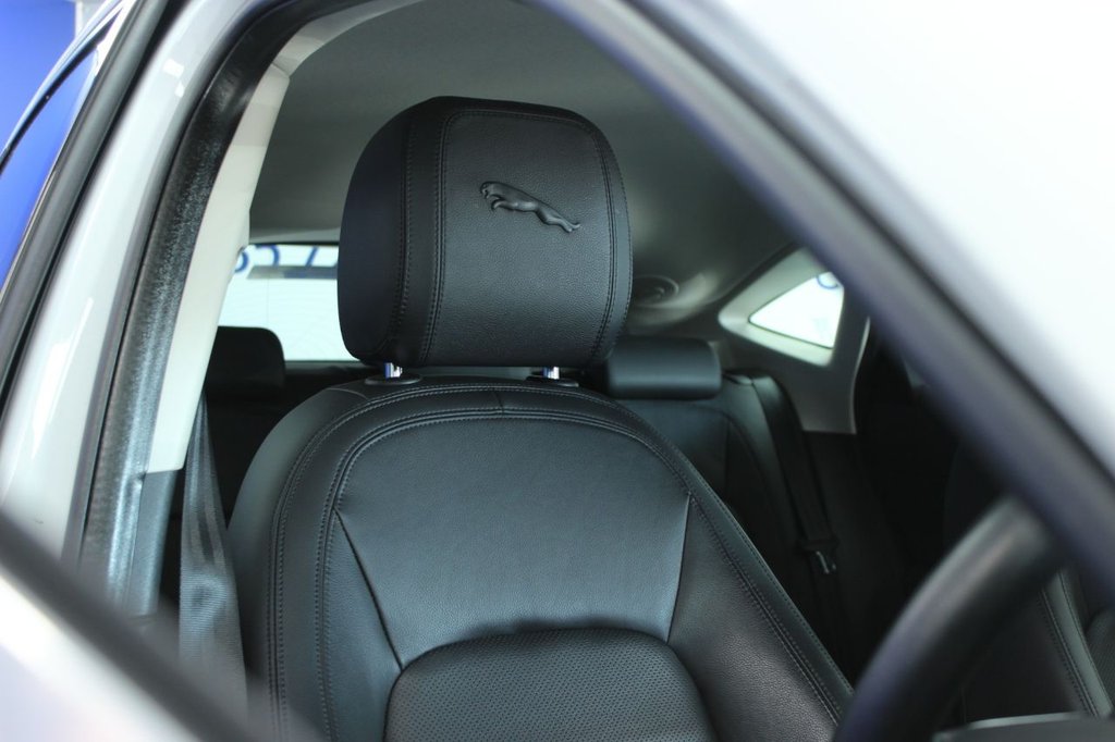 Used Jaguar E-Pace 2021 for sale - 77959792: Photo 6