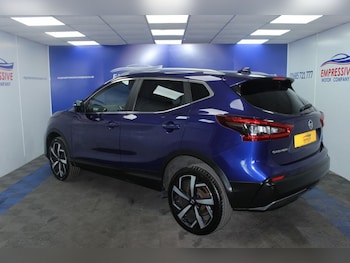 Used Nissan Qashqai 2017 for sale - 79588100: Photo