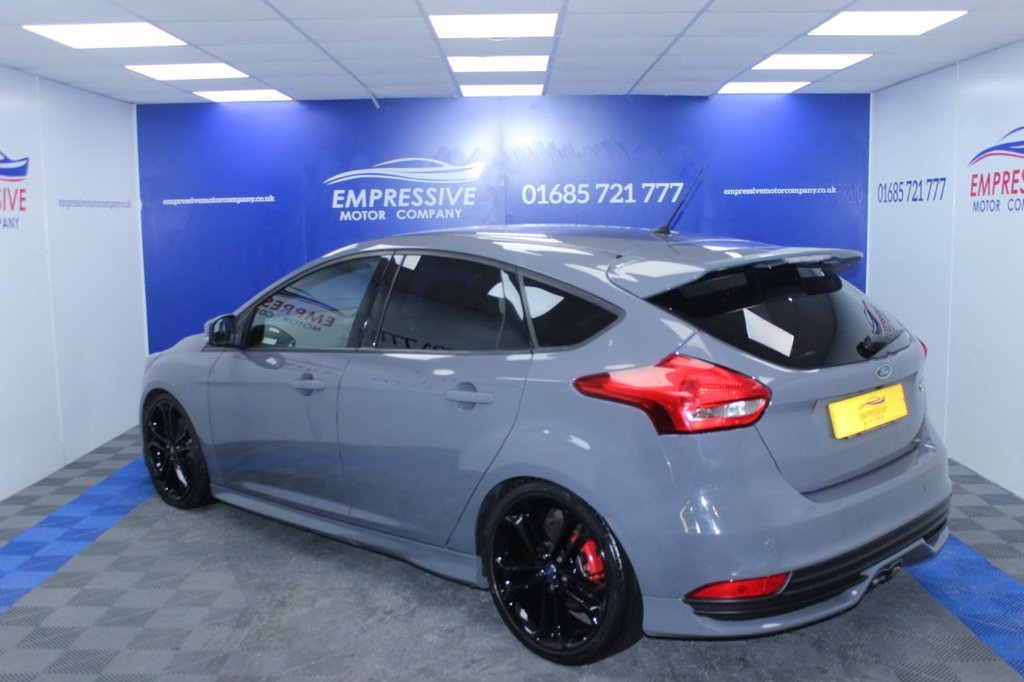 Used Ford Focus 2015 for sale - 77067542: Photo 3