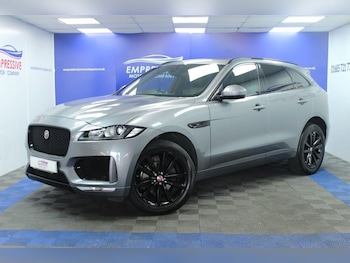 Used Jaguar F-Pace 2019 for sale - 79470267: Photo