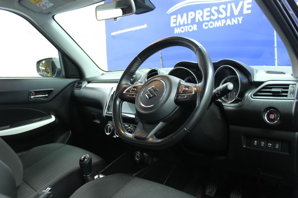 Used Suzuki Swift 2019 for sale - 76927536: Photo 5