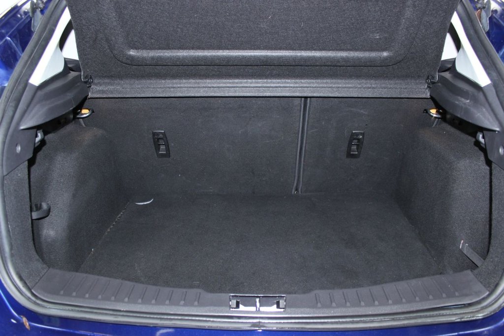 Used Ford Focus 2016 for sale - 76888548: Photo 9