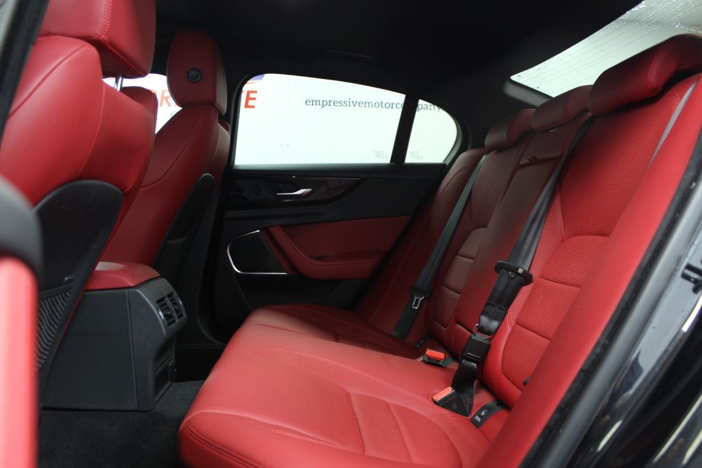 Used Jaguar XE 2021 for sale - 76361654: Photo 8