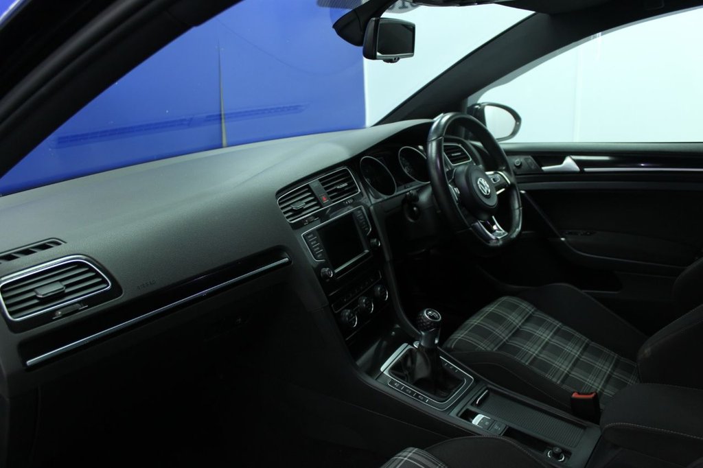 Used Volkswagen Golf 2016 for sale - 77693262: Photo 7