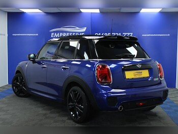 Used MINI Hatch 2019 for sale - 78124617: Photo