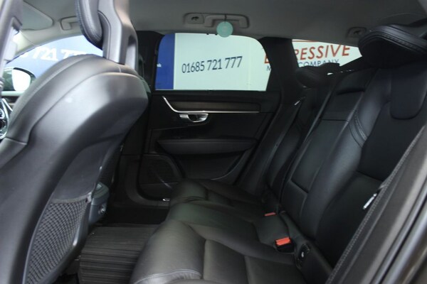 Used Volvo V90 Cross Country 2017 for sale - 75451108: Photo 8
