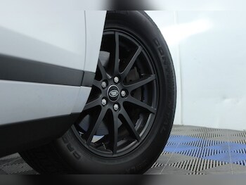 Used Land Rover Range Rover Evoque 2021 for sale - 75451118: Photo