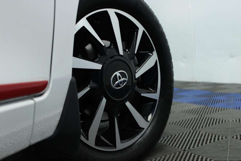 Used Toyota AYGO 2021 for sale - 78003114: Photo 3