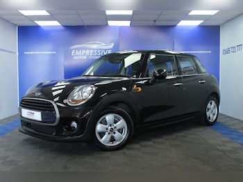 Used MINI Hatch 2017 for sale - 77959768: Photo
