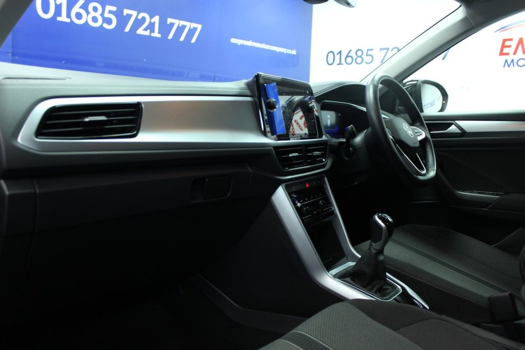 Used Volkswagen T-Roc 2024 for sale - 77307334: Photo 6