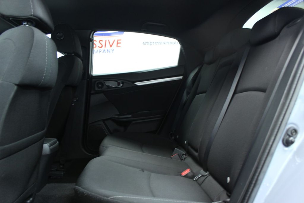 Used Honda Civic 2018 for sale - 77576143: Photo 8