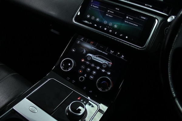Used Land Rover Range Rover Velar 2018 for sale - 75648143: Photo 6