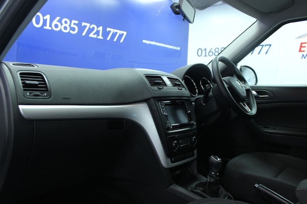 Used Skoda Yeti 2015 for sale - 74575308: Photo 6