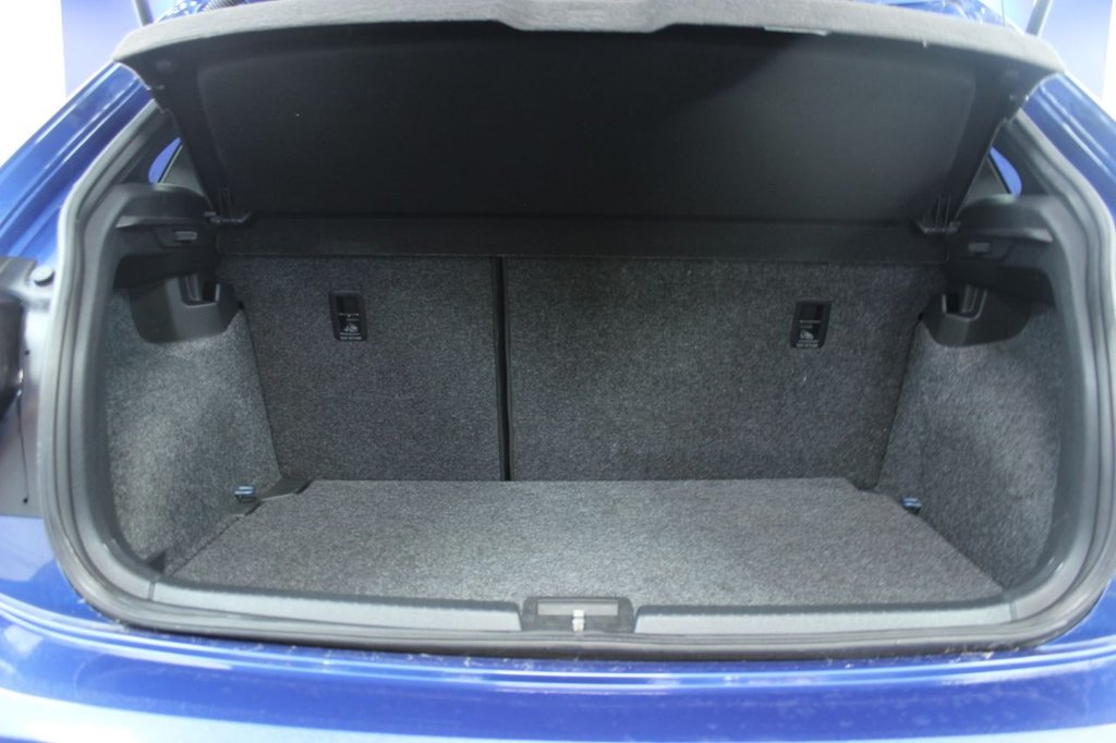 Used Volkswagen Polo 2019 for sale - 77178024: Photo 11