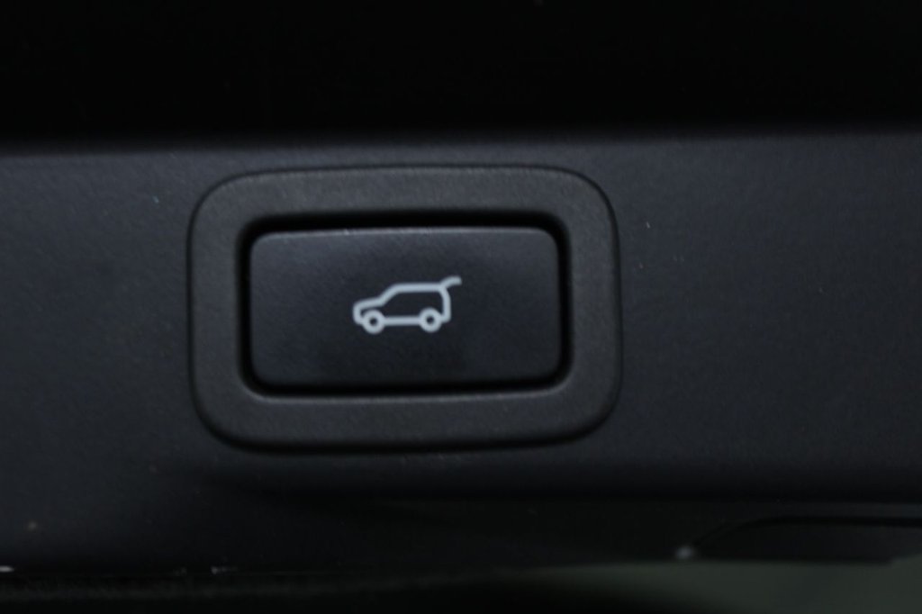 Used Land Rover Range Rover Sport 2018 for sale - 77884968: Photo 17