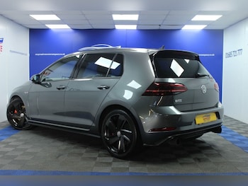 Used Volkswagen Golf 2017 for sale - 76486940: Photo
