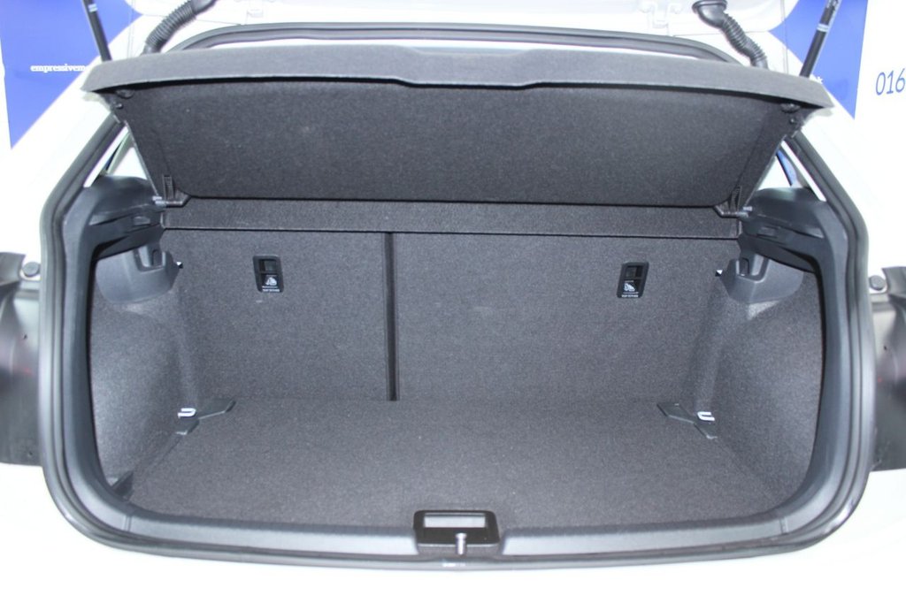 Used Volkswagen Polo 2022 for sale - 76574722: Photo 9