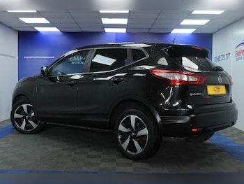 Used Nissan Qashqai 2017 for sale - 75937542: Photo