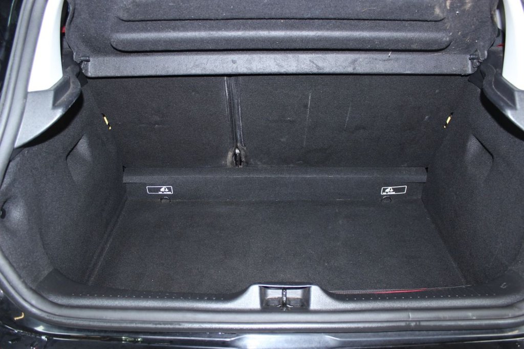 Used Renault Clio 2017 for sale - 76888541: Photo 11