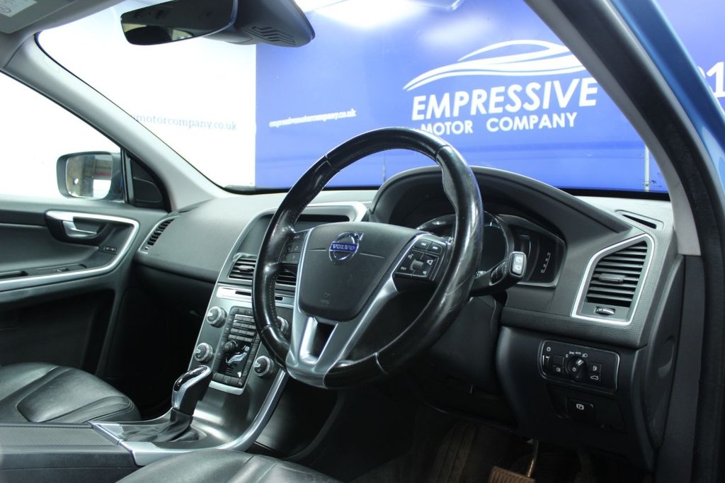 Used Volvo XC60 2015 for sale - 76558793: Photo 5