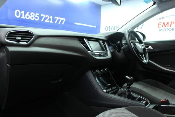 Used Vauxhall Grandland X 2018 for sale - 76118438: Photo 6