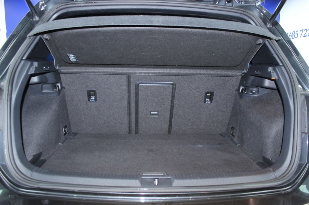 Used Volkswagen Golf 2016 for sale - 77582938: Photo 8