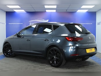 Used SEAT Leon 2020 for sale - 75451103: Photo