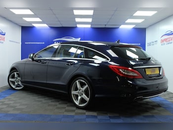 Used Mercedes-Benz CLS 2013 for sale - 76574757: Photo