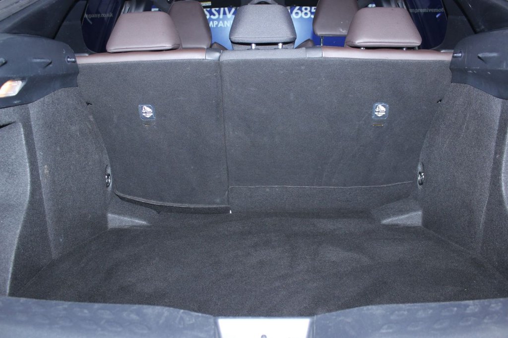 Used Toyota C-HR 2017 for sale - 77275893: Photo 9